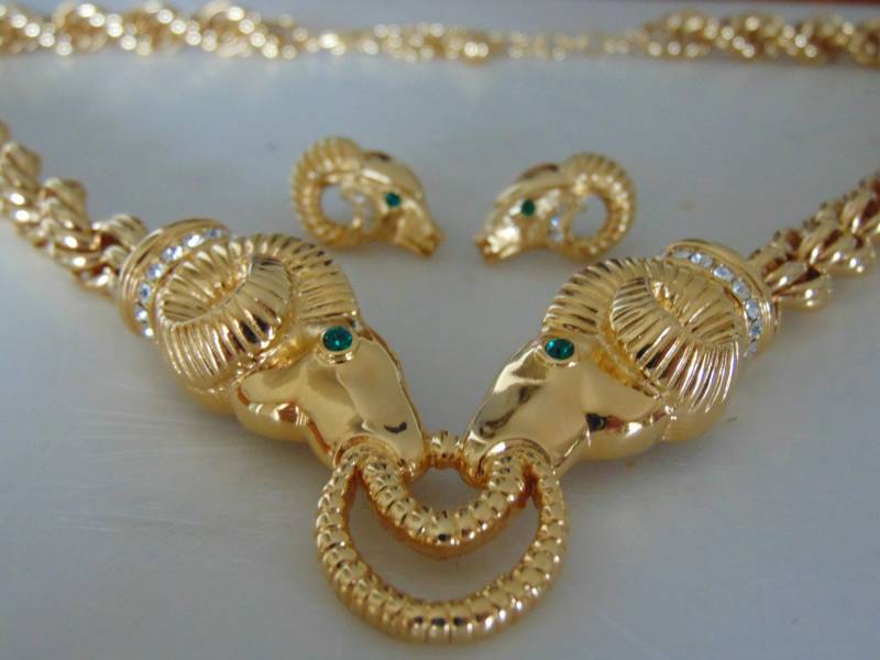 Kenneth Jay Lane Widder Kette & Ohrringe Gold Swarovski Kristall Aries Set von RonnaLees