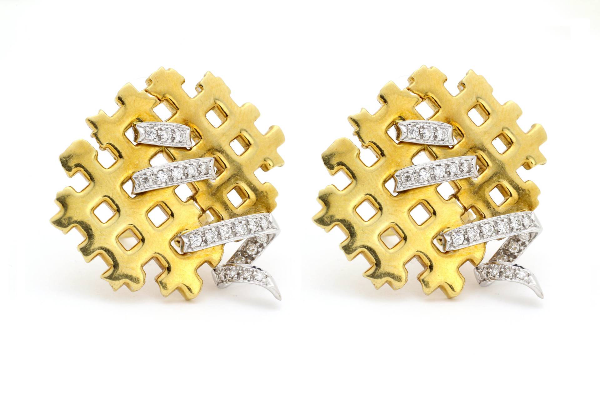 18Kt Gold Ohrringe Im Waffeldesign Mit Pave-Diamanten Ca. .60 Cttw Statement von Ronnie7