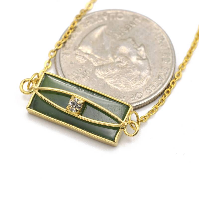 Echte Grüne Jade Rechteckige Halskette Mit Kleinen Cz .2Ctw von Ronnie7