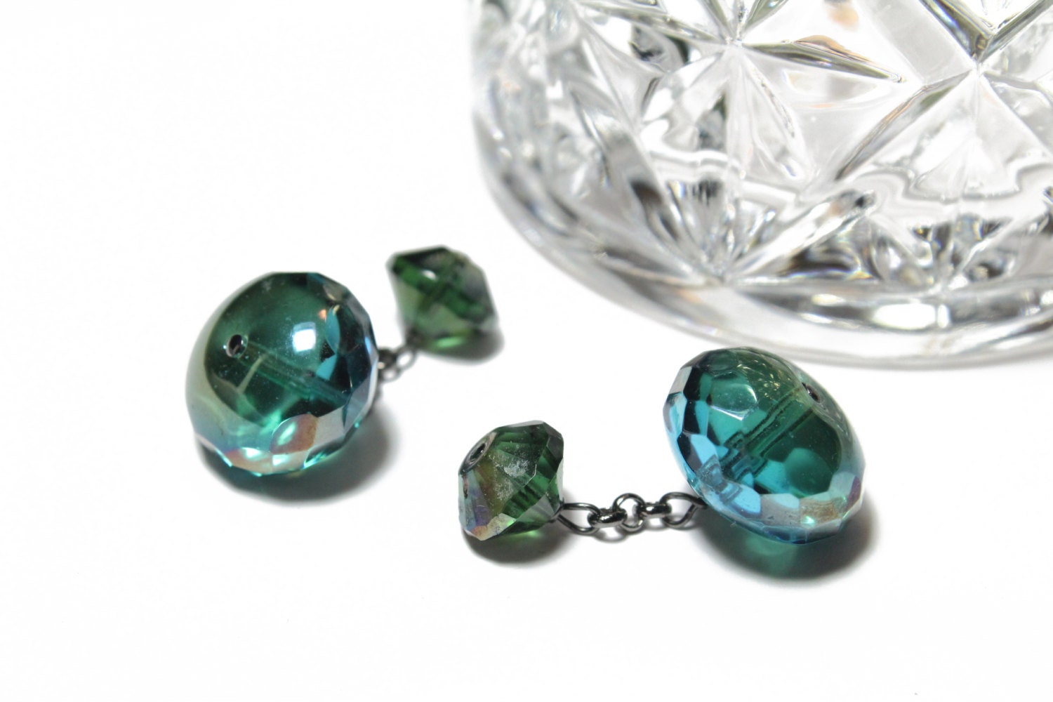 Handgefertigte Grün Blau Swarovski Kristall Manschettenknöpfe - Groomsmen Geschenk Handgefertigte Grün Blau Swarovski Kristall Manschettenknöpfe - Groomsmen Geschenk von Ronnie7