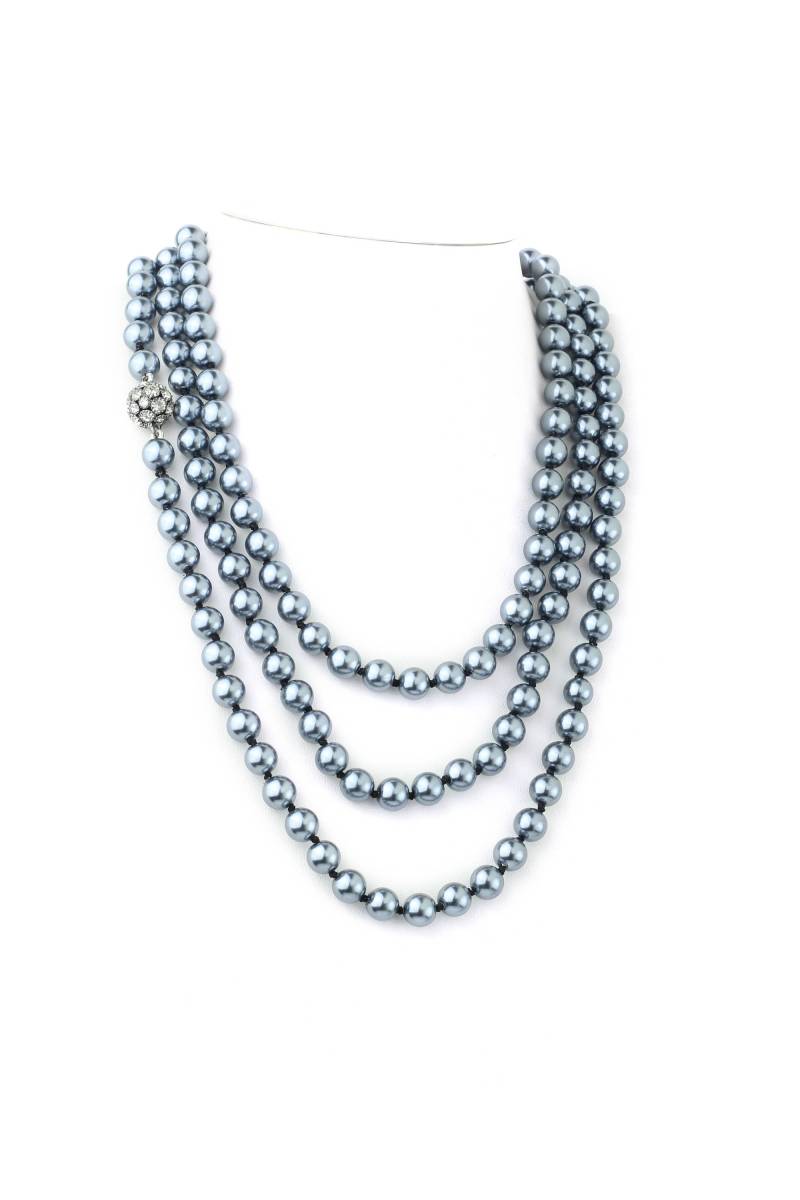 Lange Graue Perlenkette, Handgeknotet, 56" Lang Mit Swarovski Crystal Kugel Lange Graue Perlenkette, Handgeknotet, 56" Lang Mit Swarovski Crystal Kugel von Ronnie7