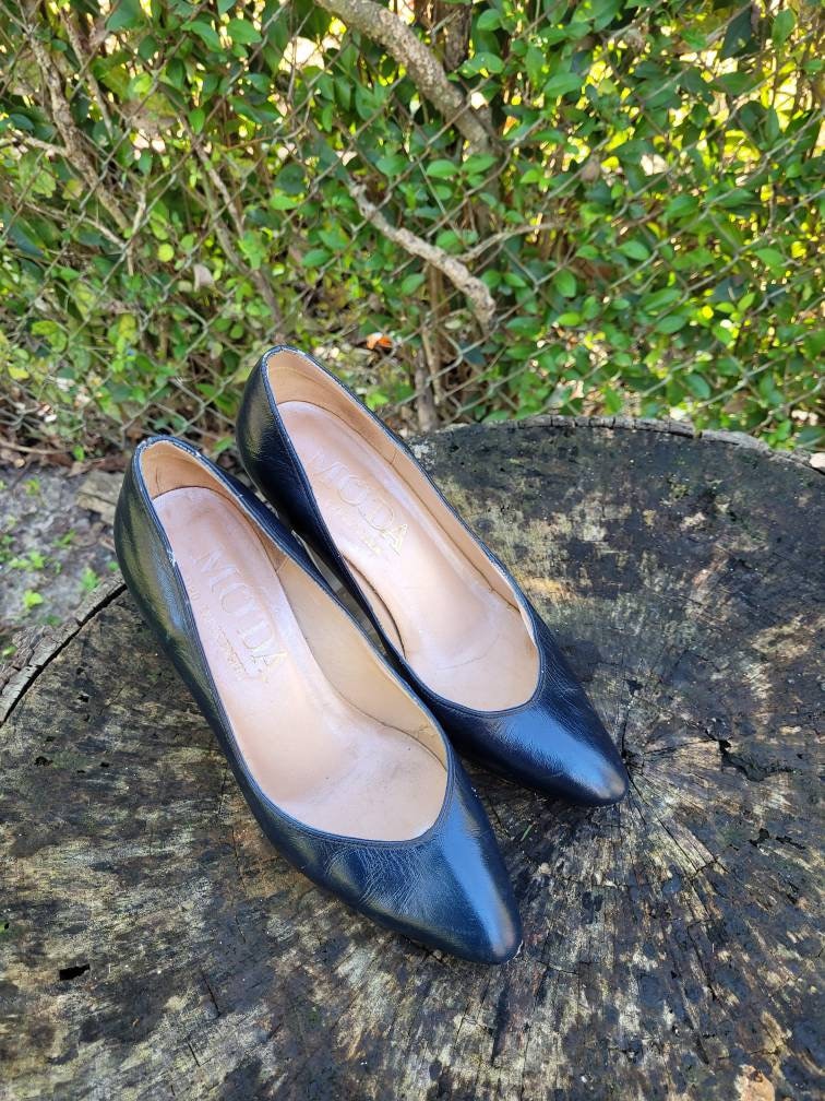 Frauen Vintage Schwarze Leder Pumps Von Moda Größe 5.5/Kleid Schuhe Stacked Heel von RonniesVintageCloset