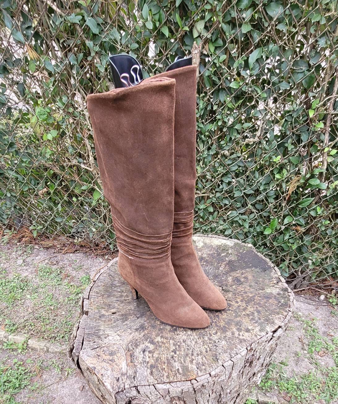 Frauen Vintage Wildleder Braun Tall Pull-On Reitstiefel By Flingo Größe 8.5/Frauen Stiefel/Frauen von RonniesVintageCloset