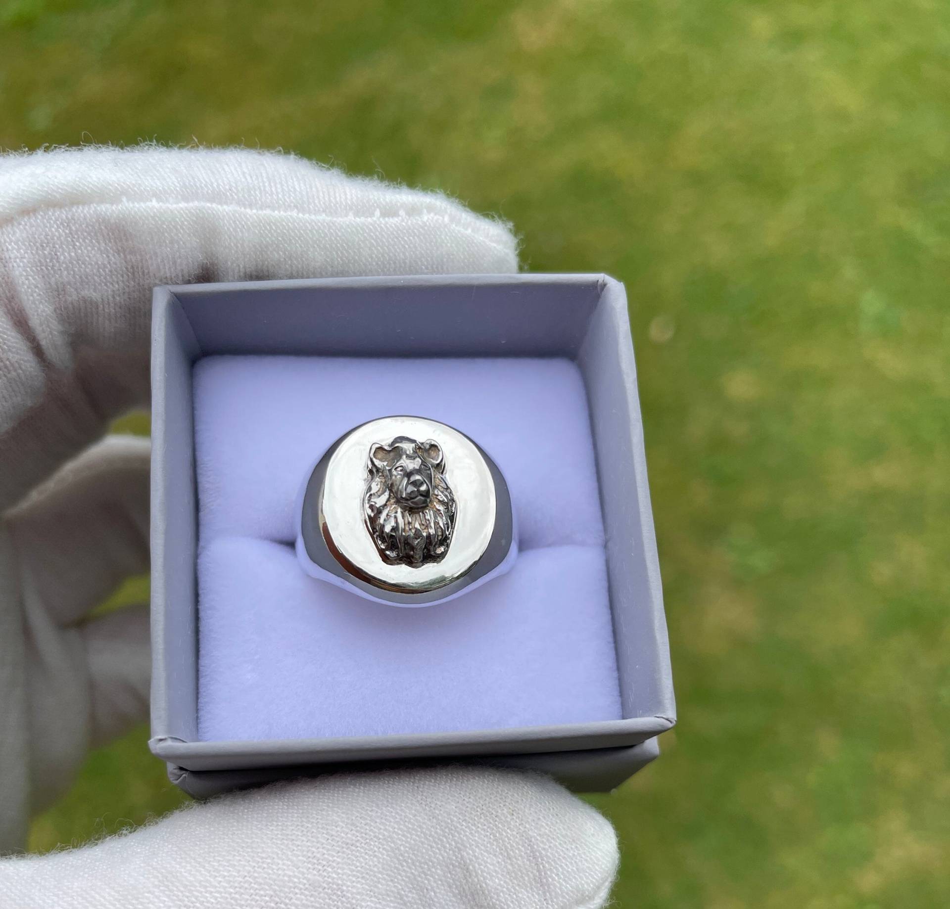 Siegelring Löwe Ring - Handgeschnitzte Unisex Runde Schwere Sterling Silber Oxidierte Schwergewicht Lion Uk Punziert Und Hand Gegossen Siegelring Löwe Ring - Handgeschnitzte Unisex Runde Schwere Sterling Silber Oxidierte Schwergewicht Lion Uk Punziert Und Hand Gegossen von RookFire