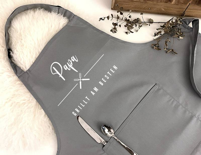 Grill Schürze Für Papa | Bbq Schwarz Oder Grau Geschenk Vater Bruder Freund Mann von RoosGiftShop