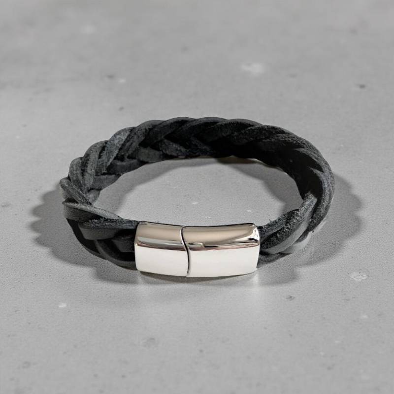 Schwarzes Geflochtenes Lederarmband Für Männer | Verschluss Edelstahl Herrenarmband Geschenk Vatertag von RoosGiftShop