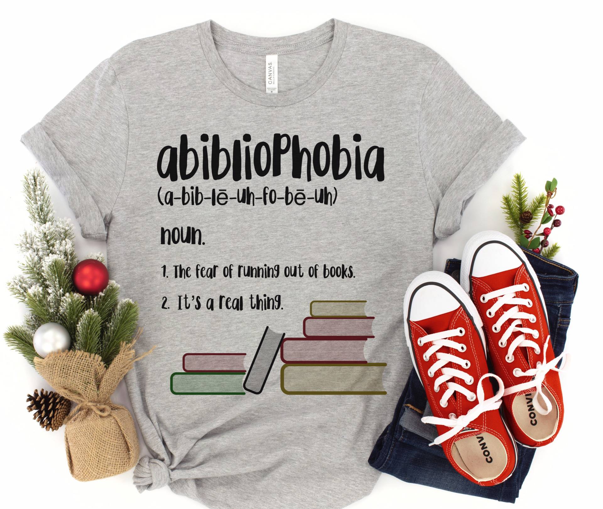 Abibliophobie Shirt, Bibliothekar Buchliebhaber Geschenk, Lese Shirt, Leseratte Geschenke, Englisch Lehrer Vintage Reader von RootedInChristStudio