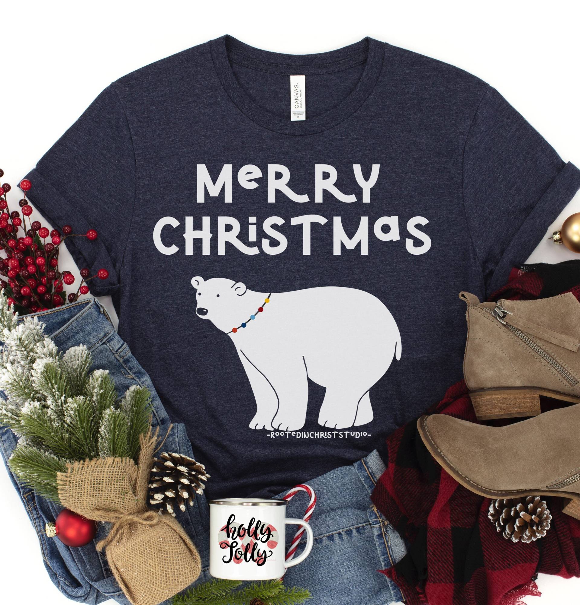 Frohe Weihnachten Eisbär Shirt, Weihnachtsshirt, Vintage Crewneck, Weihnachtslichter von RootedInChristStudio