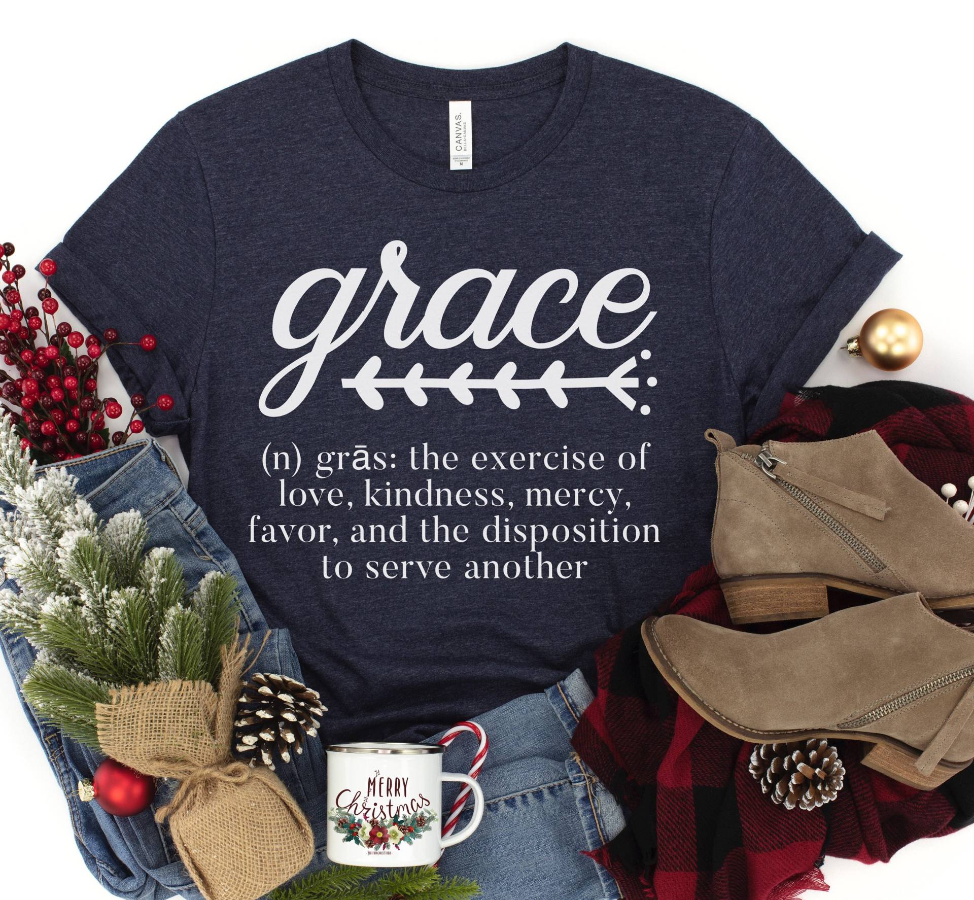 Grace Definition Shirt, Christliches Inspirierendes T-Shirt, Kindness Mercy Jesus Kirche Trending Shirt von RootedInChristStudio