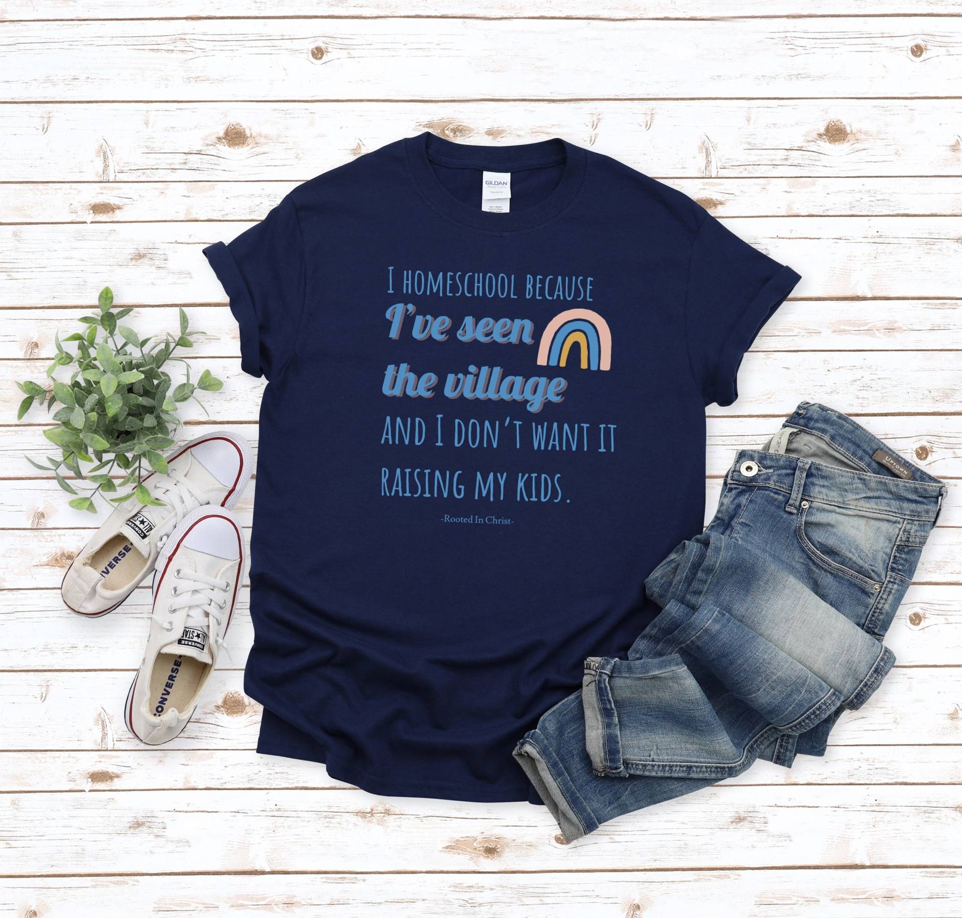I Homeschool Weil Ich Das Dorf Christian Mom T-Shirt Gesehen Habe I Homeschool Weil Ich Das Dorf Christian Mom T-Shirt Gesehen Habe von RootedInChristStudio