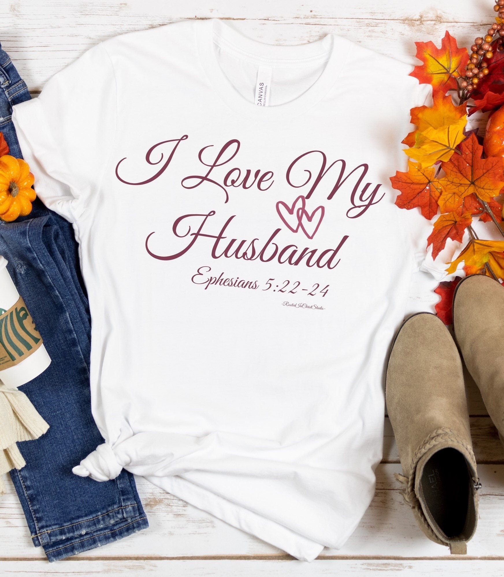 I Love My Husband Shirt, 522-24 Frauen Braut Flitterwochen Bibel Vers Christliches Shirt von RootedInChristStudio