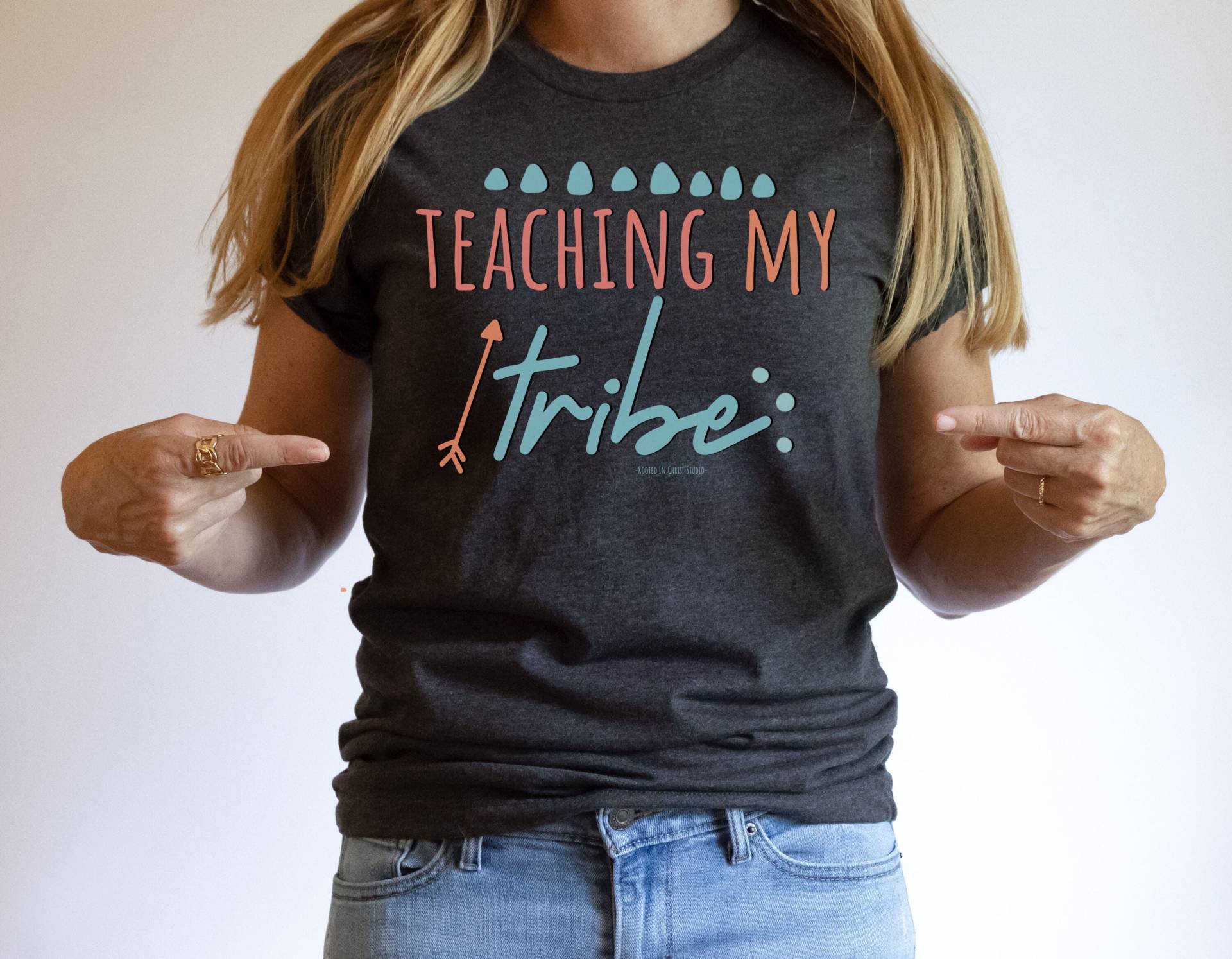 My Tribe Lehrerin Und Homeschool Mama T-Shirt von RootedInChristStudio