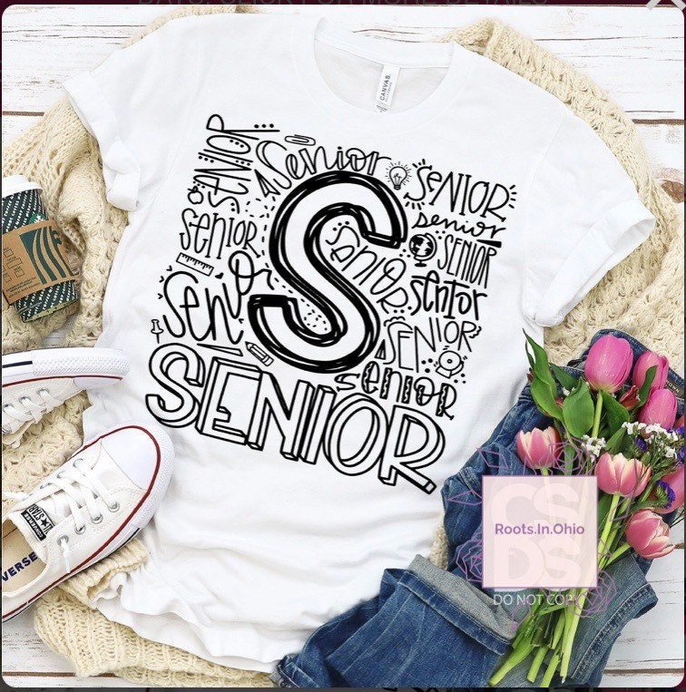 Senior T Shirt - High School College Grad Bild Shirt, Abitur Mädchen 2022 von RootsInOhio