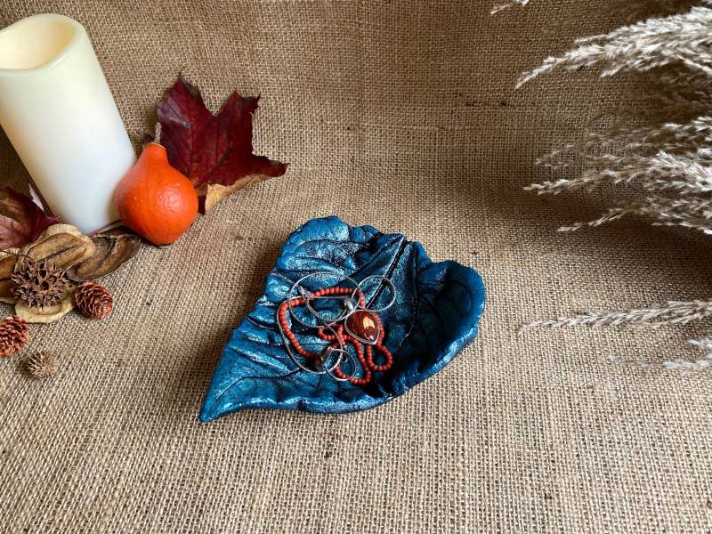 Leaf Bowl - Schmuckschale Aus Beton Leaf Bowl - Schmuckschale Aus Beton von RootyCall