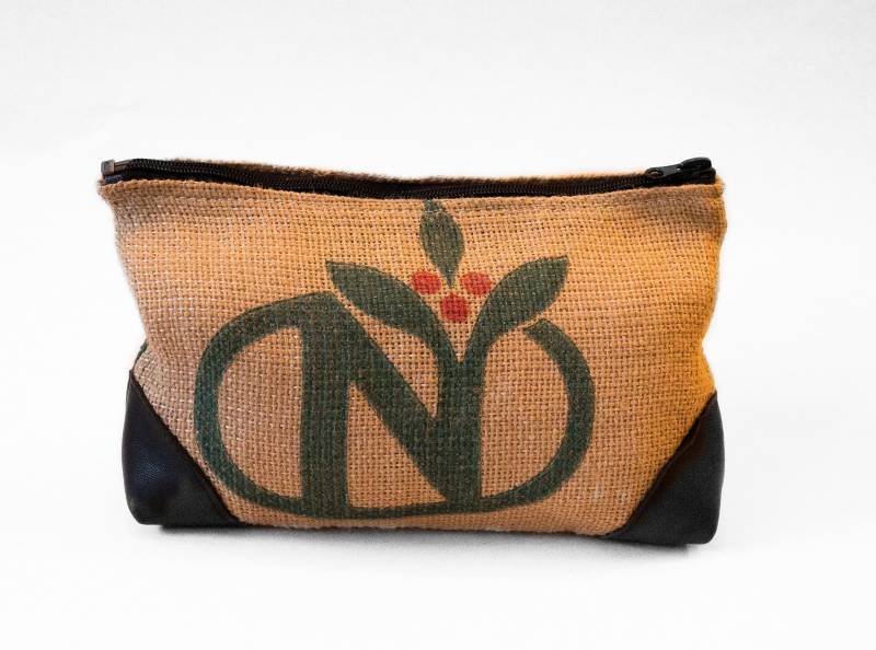 Upcycled Jutekosmetik-Tasche Umweltfreundlicher Kaffeesack-Beutel Upcycled Jutekosmetik-Tasche Umweltfreundlicher Kaffeesack-Beutel von Ropelampidea