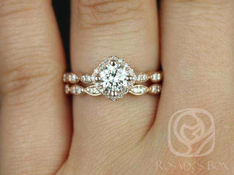 0.75Ct Katya 6 Mm 14Kt Moissanite Diamant Ohne Milgrain Kite Set Kissen Halo Braut Set, Einzigartige Trauringe, Verlobungsring von RosadosBox