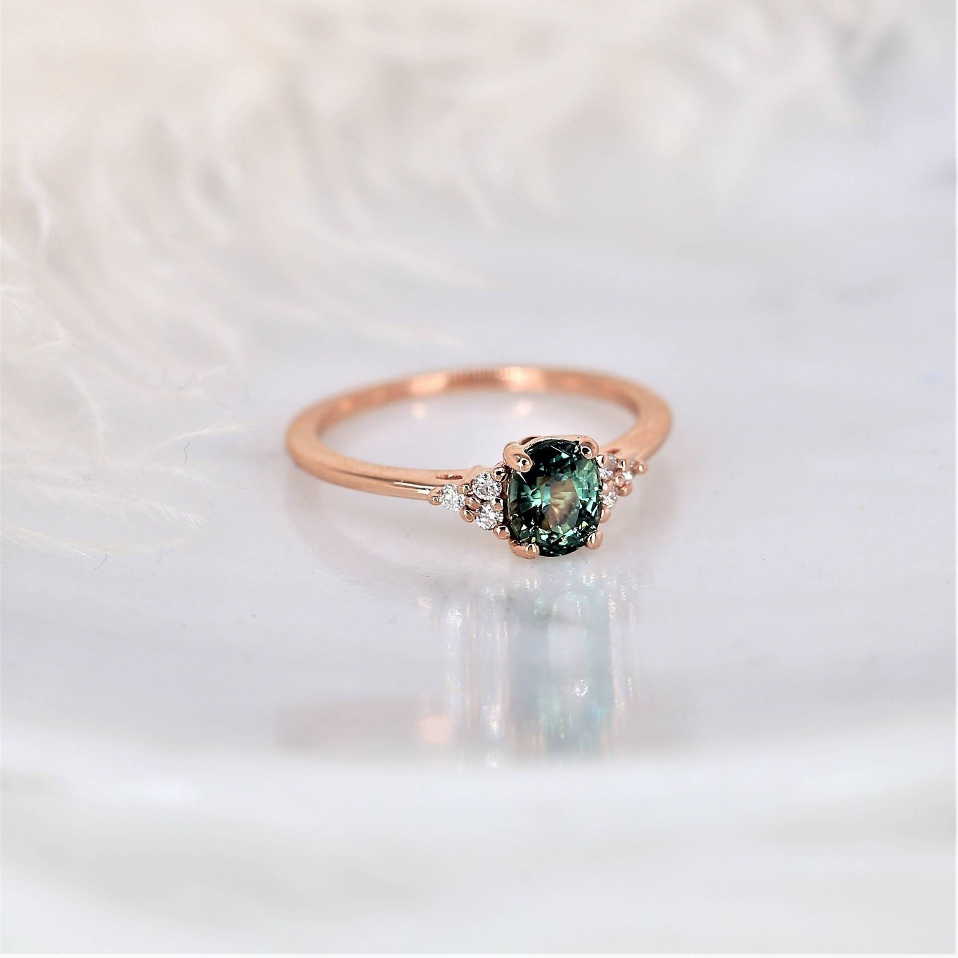 1.00Ct Versandfertig Juniper 14Kt Rose Gold Ozean Teal Saphir Diamant Zierliche Oval Cluster 3 Stein Ring, Geschenk Für Sie von RosadosBox