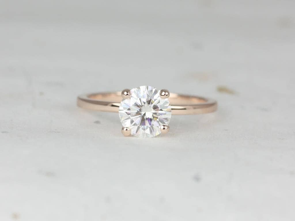 1.25Ct Ella 7 Mm 14Kt Roségold Moissanite Minimalist Zierlicher 4 Prong Runder Solitär Verlobungsring von RosadosBox