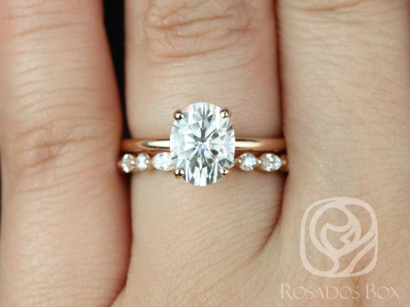 2Ct Dakota 9 X 7 Mm & Cher 14Kt Moissanite Diamant Oval Braut Set, Einzigartige Ehering, Verlobungsring Ring Im Ovalschliff von RosadosBox