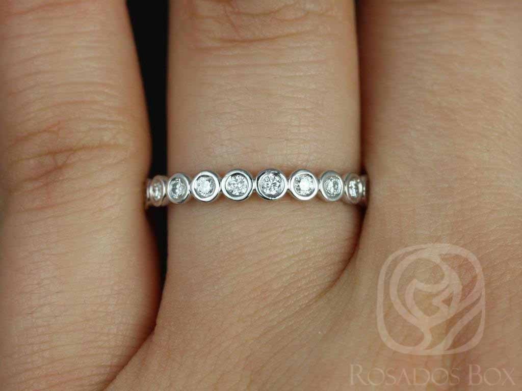 Bubbles Original 2, 8 Mm 14Kt Gold Ohne Milgrain Diamant Fast Eternity Ring, Lünette Set Band, Stapelbarer Ring von RosadosBox