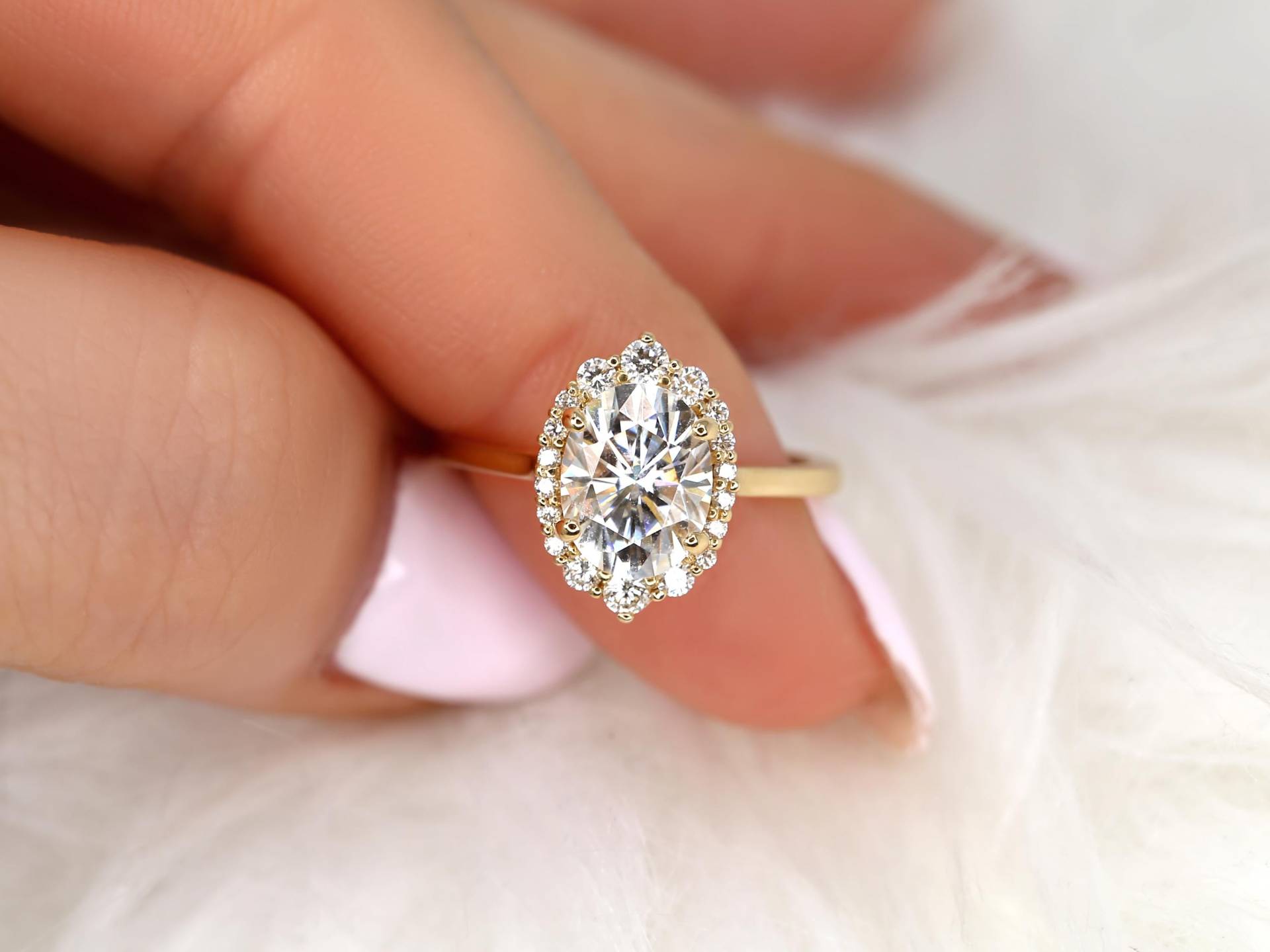 2Ct Electra 9 X 7 Mm 14Kt Moissanit Diamant Einzigartiger Halo Ring, Abgestufter Verlobungsring, Ring Im Ovalschliff, Jubiläumsring, Ehering von RosadosBox