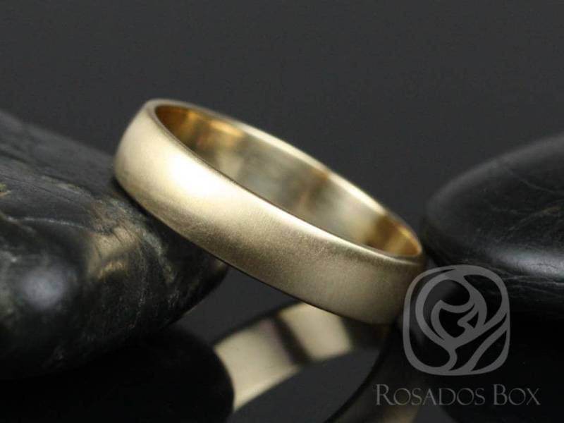steve 5 Mm 14Kt Gelbgold Oval Plain Non-Comfort Fit Matte Oder High Finish Band | Chic Classics Collection von RosadosBox