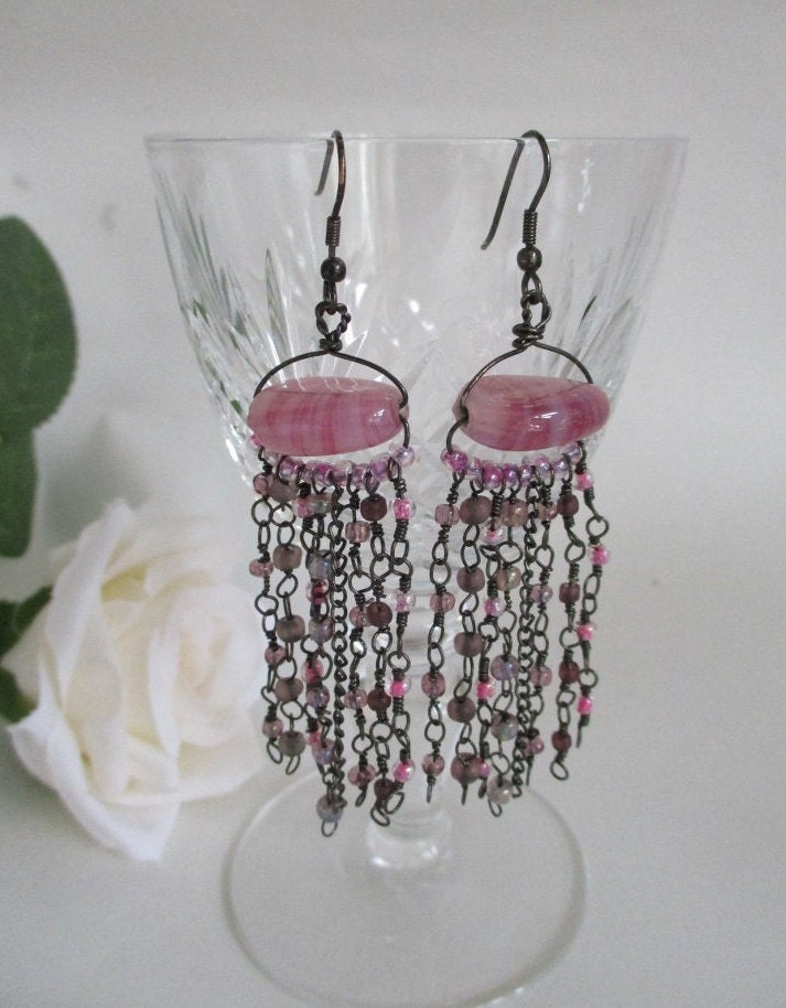 Rosa Chandelier Ohrringe, Statement Baumeln Quaste Boho Ea/17 von RosaliaJewellery