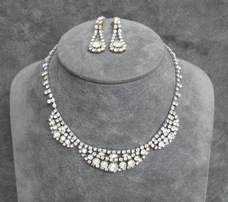 Vintage 1960S Strass Collier Und Ohrringe Set, Ne/54 von RosaliaJewellery