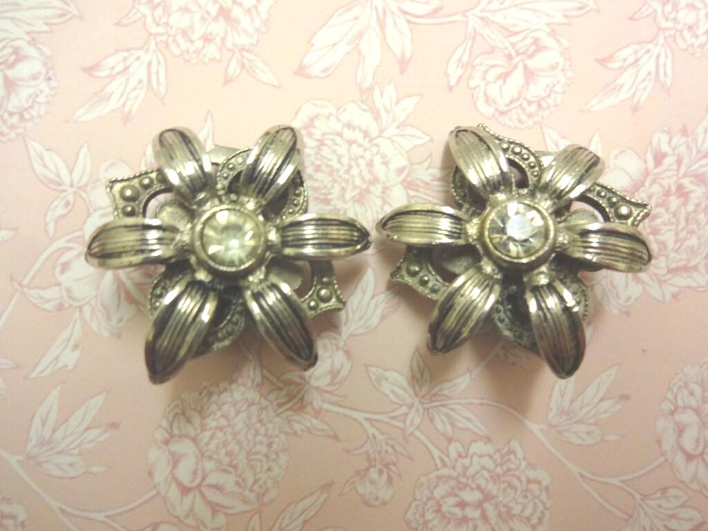Vintage Ohrclips, Art Deco Blumenohrringe, Strassohrringe, Ohrring, Ea/19 von RosaliaJewellery