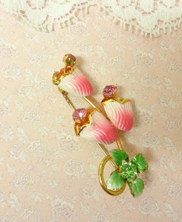 Vintage Tulpen Brosche, Emaille Strass Blumenbrosche, Rote Rosa Br/16 von RosaliaJewellery