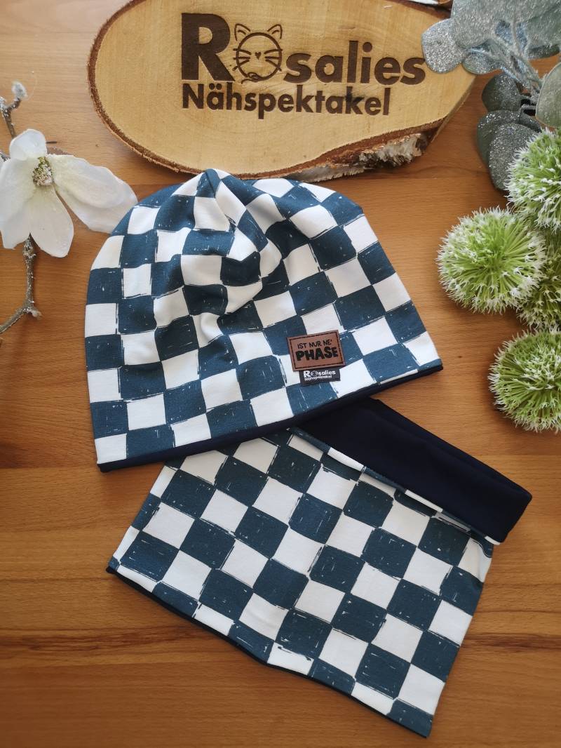 Beanie Mütze Und Loop Schal Karos Schachbrett Muster Blau Weiß Jungs Mädchen von RosaliesNaehspektakl