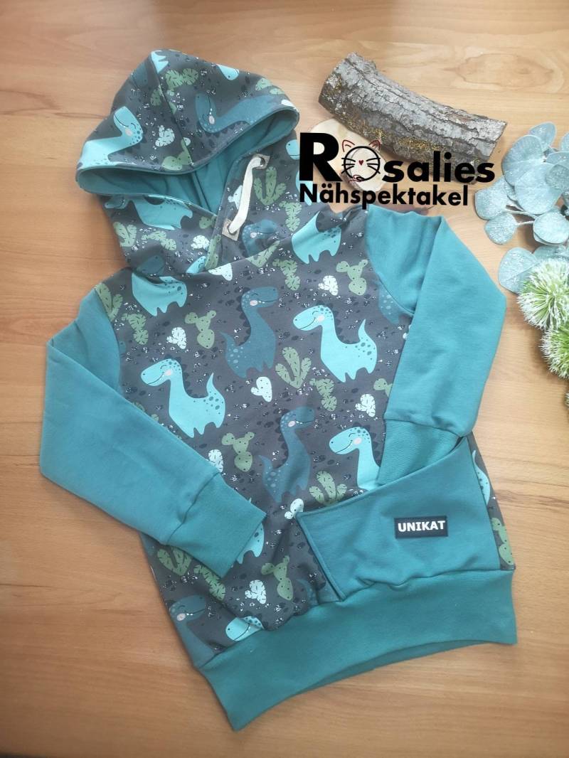 Hoodie Mit Tasche Dinos Smaragd Altgrün Grün Khaki Kapuzenpulli Sweater Pulli Kapuze Oder Kragen Für Jungs Und Unisex von RosaliesNaehspektakl