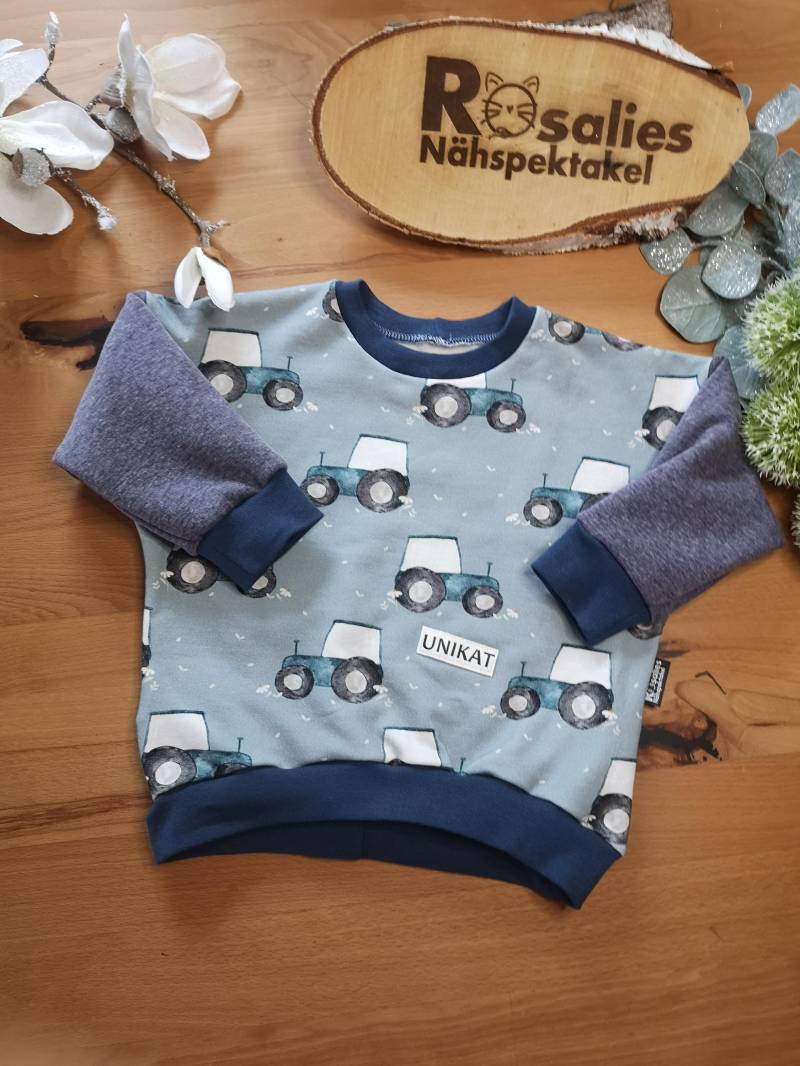 Oversizesweater Traktor Blau Blaugrau Sweater Pulli Wintersweat Sofortkauf Größe 80 Bis 86 Oversizesweater Traktor Blau Blaugrau Sweater Pulli Wintersweat Sofortkauf Größe 80 Bis 86 von RosaliesNaehspektakl