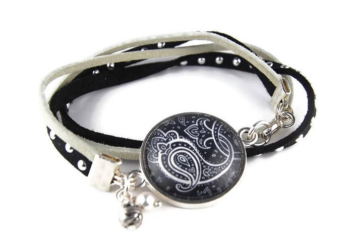 Paisley Lederwickelarmband Schwarz | Hippie-Küken Boho Armband Schmuck Für Jugendliche Schwarz Und Weiß von RoseCrescentJewelry