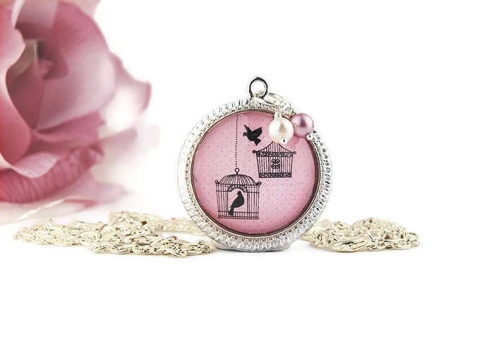 Rosa Zwillingsvogelkäfig Und Singvogel Anhänger Halskette von RoseCrescentJewelry
