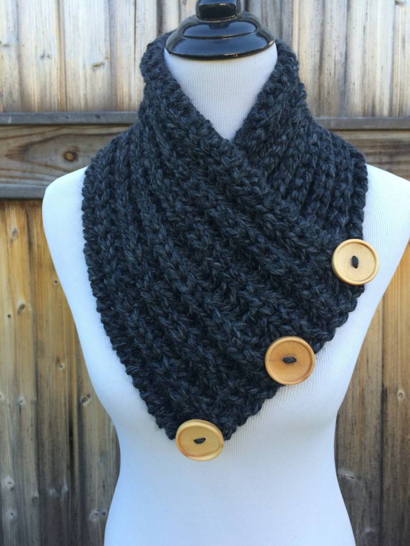 strick-Knopf-Schal-Decke Schal Grobstrick Wrap Wärmer Snood von RoseFashion77