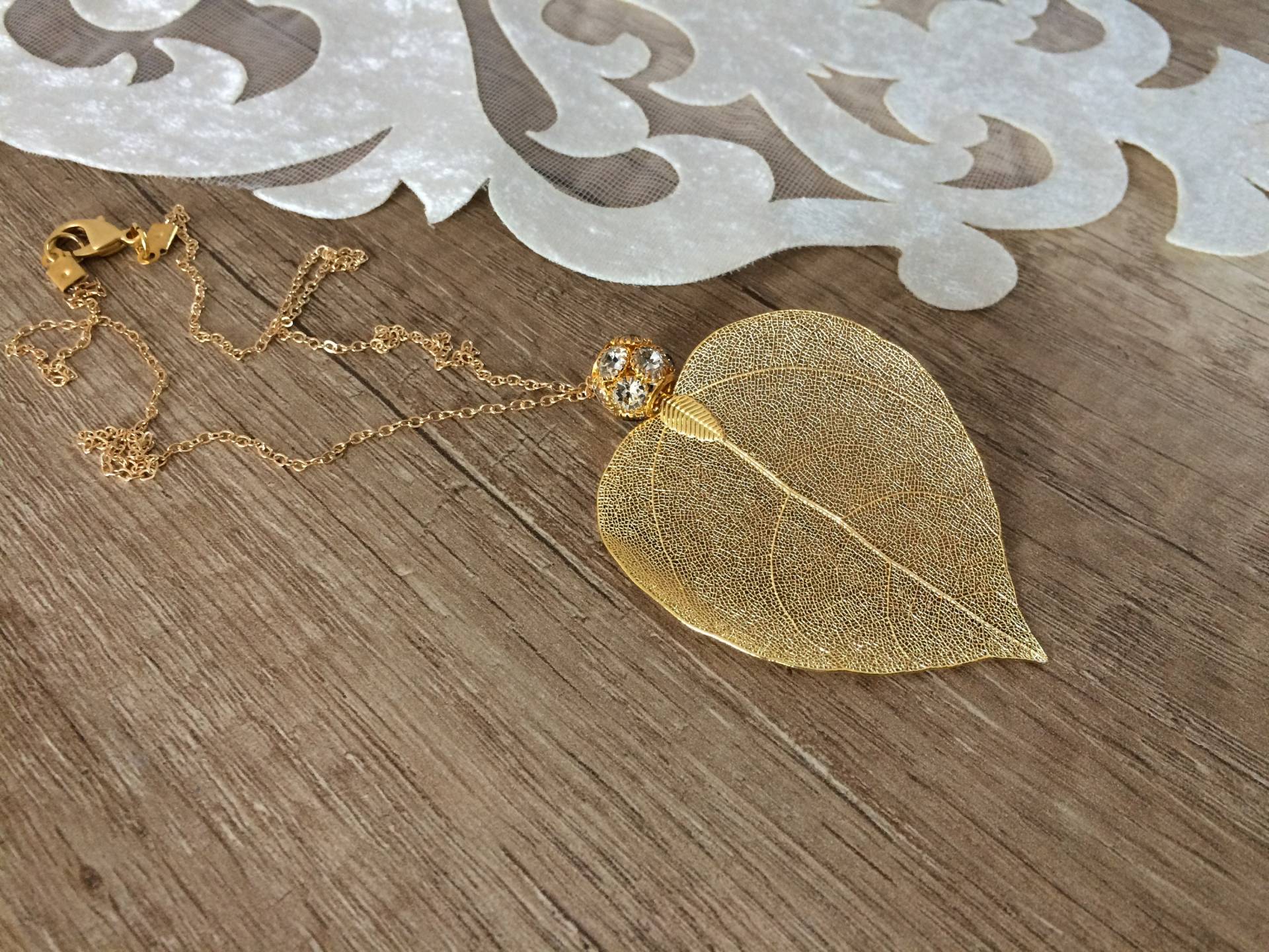 18K Vergoldet Halskette Cottagecore Hochzeitsschmuck 18K Vergoldet Halskette Cottagecore Hochzeitsschmuck von RoseJewelryWorkshop