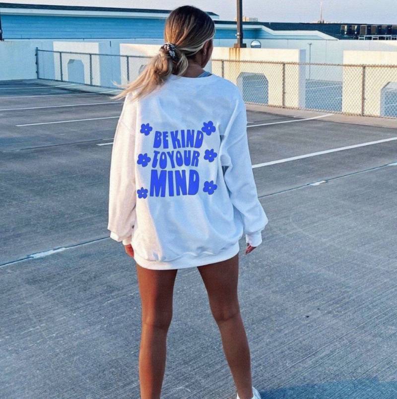 Bee Kind Fall Apparel Trendy Hoodie Oversized Crew Neck Sweatshirt College Crewneck Preppy Tumblr Y2K von RoseShopbyEve