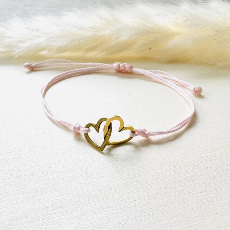 Armband - Herz // Mit Zwei Herzen Herzarmband Farbe Gold Geschenk Tochter Freundin Mutter Partnerin von RoseandJack