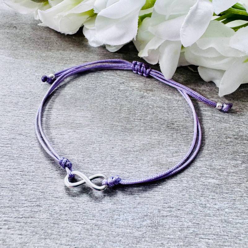 Armband Unendlichkeitszeichen // Makramée Infinity Eternity Armkette Verbundenheit Armband Unendlichkeitszeichen // Makramée Infinity Eternity Armkette Verbundenheit von RoseandJack