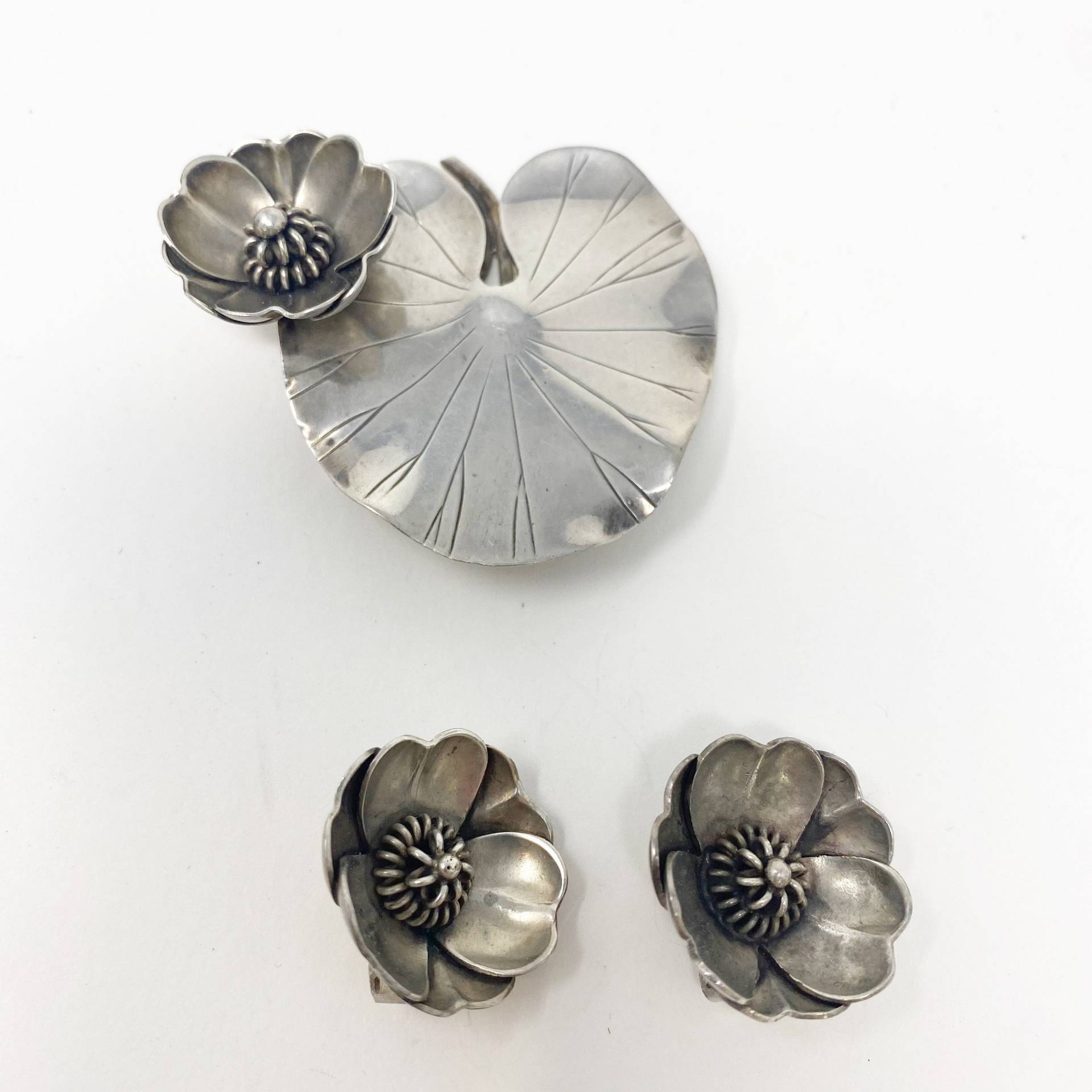 642 Vintage Anton Michelsen Seerose Sterling Brosche Und Ohrringe Schmuckset von Rosehillfinds