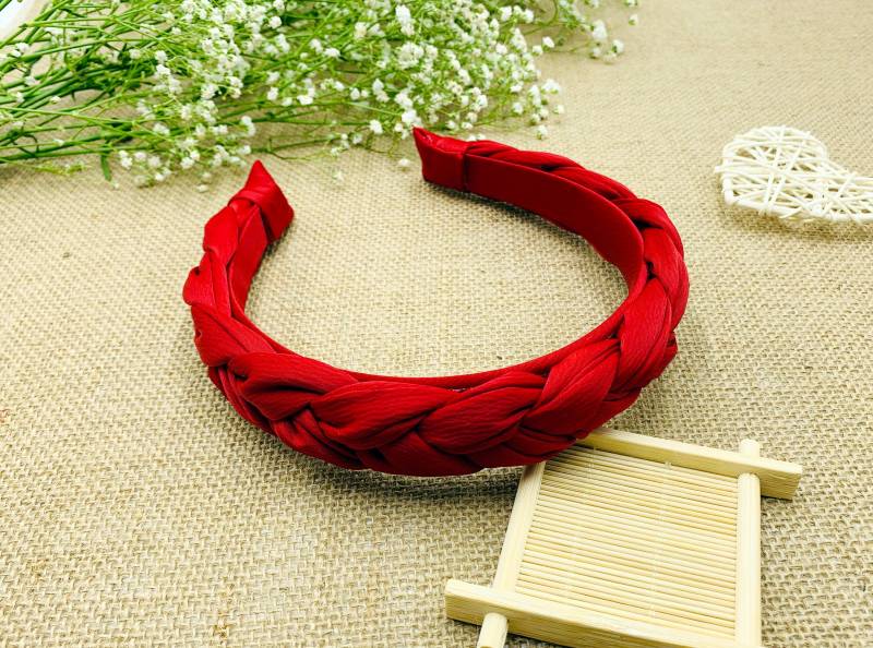 Roter Satin Geflochtenes Stirnband, Stilvolles Mode Haarband, Boho Chiffon Matador Stirnbänder Für Frauen von Roselingling