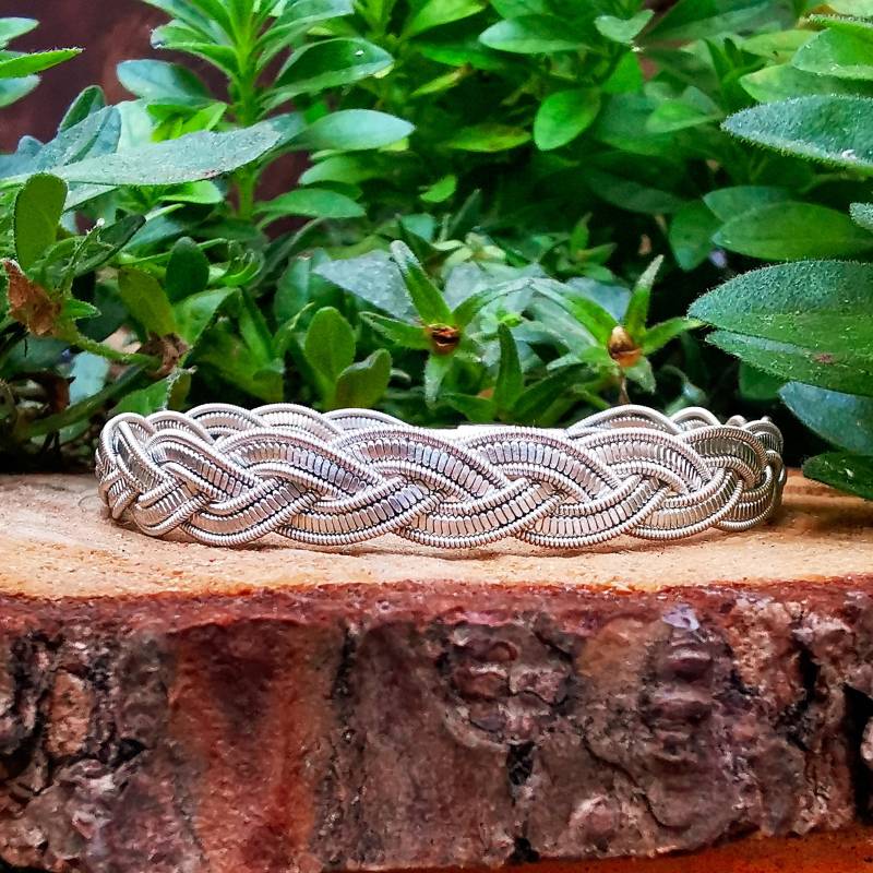 Armband Aus Zinnsilberdraht von Rosenkehlchen