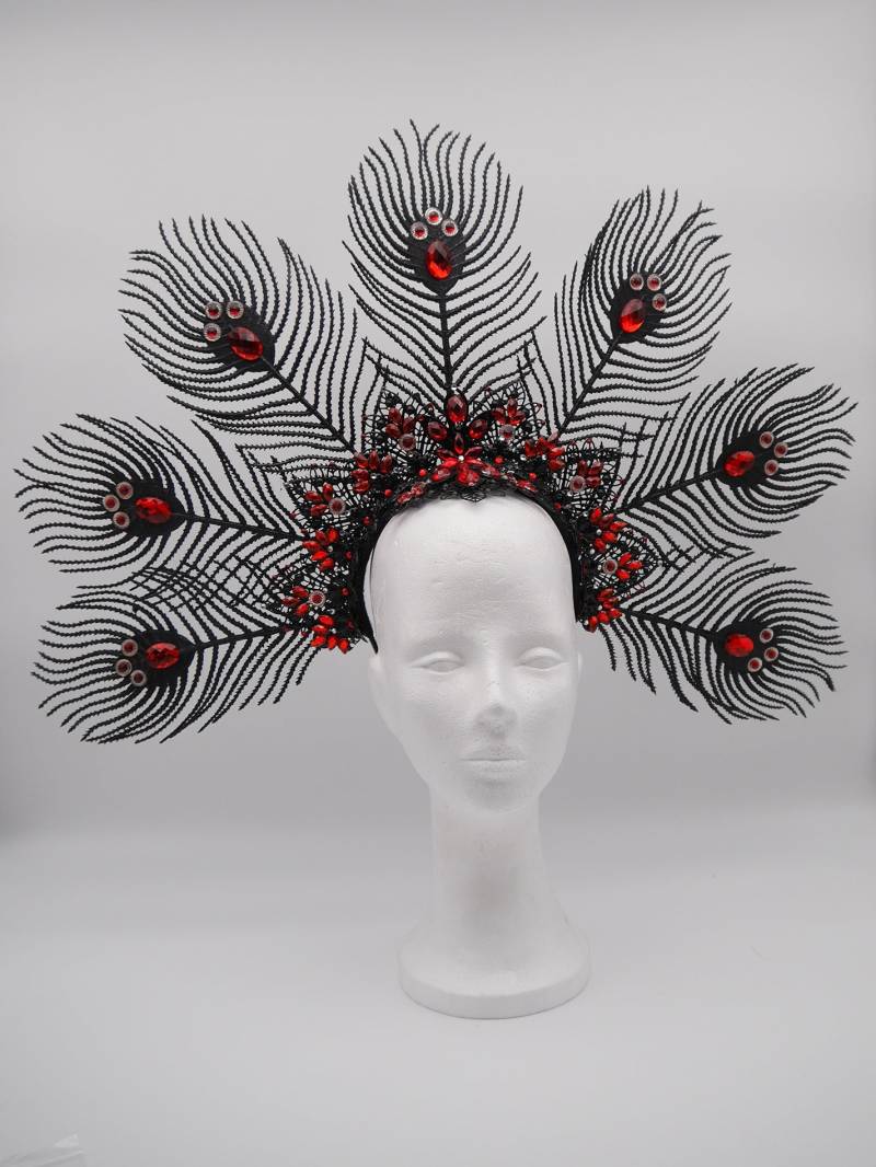 xxl Black Peacock Halo ~ Gothic Royal Metal Pfau Gloriole Nimbus Crown Krone Kranz Heiligenschein Schwarz Goth von Rosenrotdesign