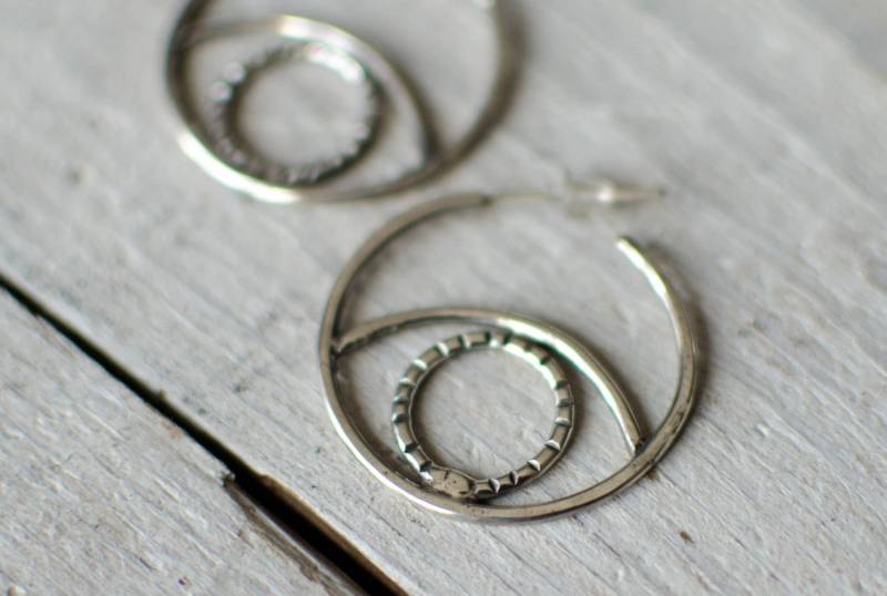 Creole-Ohrring Aus Massivem Silber, Ethnisch, Roma, Stammesstil, 3 cm von Rosepoudre