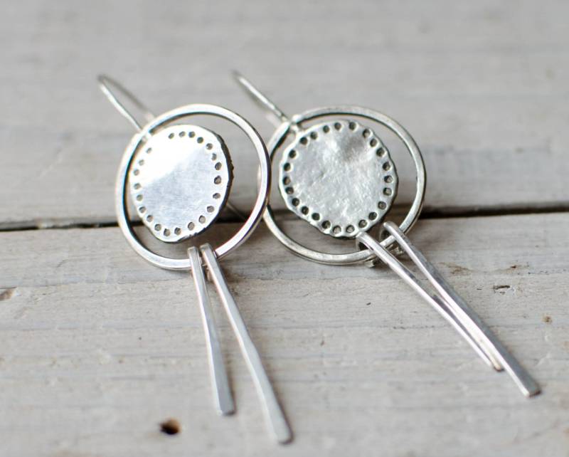 Massiver Silberohrring, Kreole, Ethno, Boho, Langer Ohrring, 925 Silber Massiver Silberohrring, Kreole, Ethno, Boho, Langer Ohrring, 925 Silber von Rosepoudre