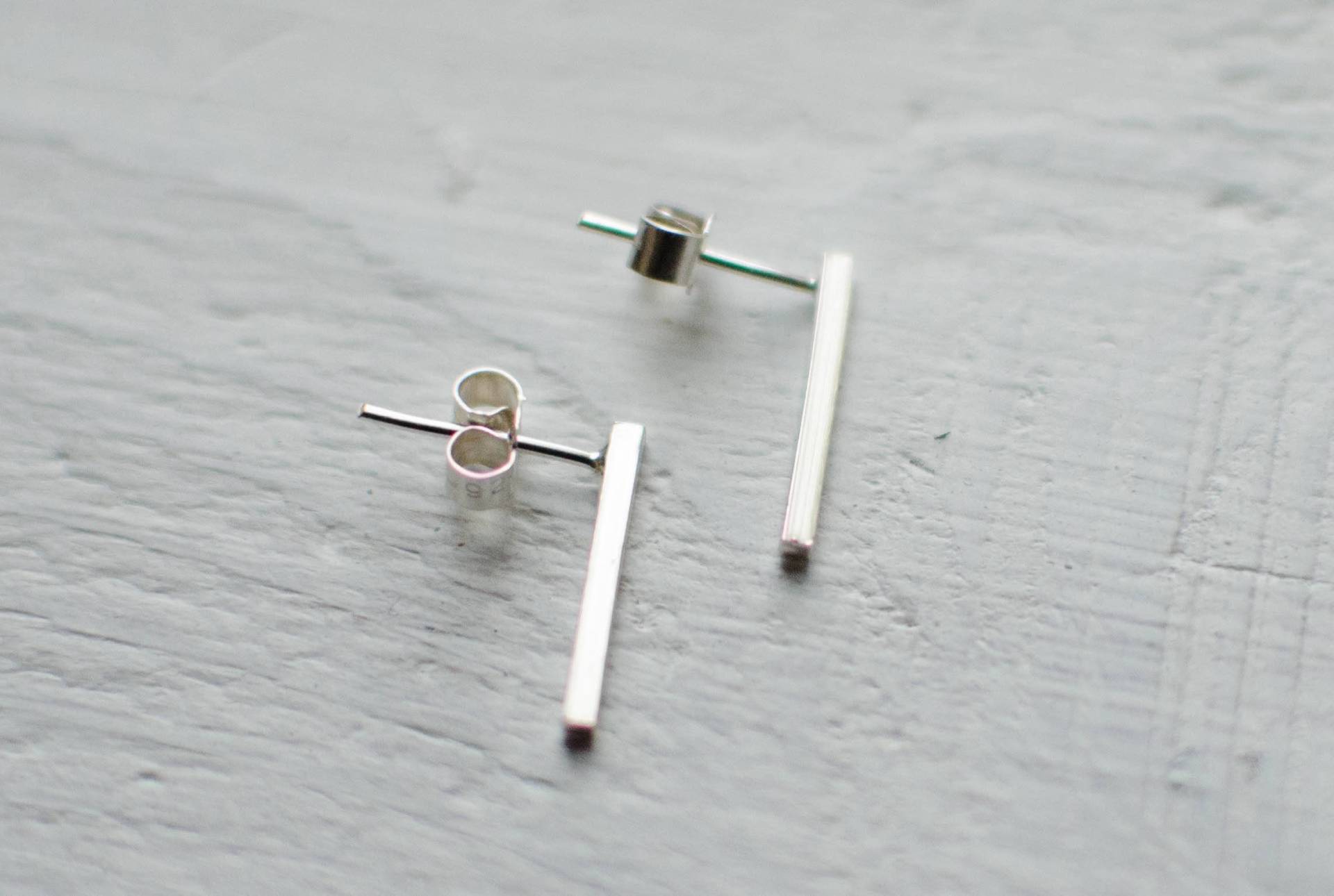 Ohrstecker Aus Massivem Silber, Balken, Minimalistisch, Zart, Kreis, Modern Ohrstecker Aus Massivem Silber, Balken, Minimalistisch, Zart, Kreis, Modern von Rosepoudre