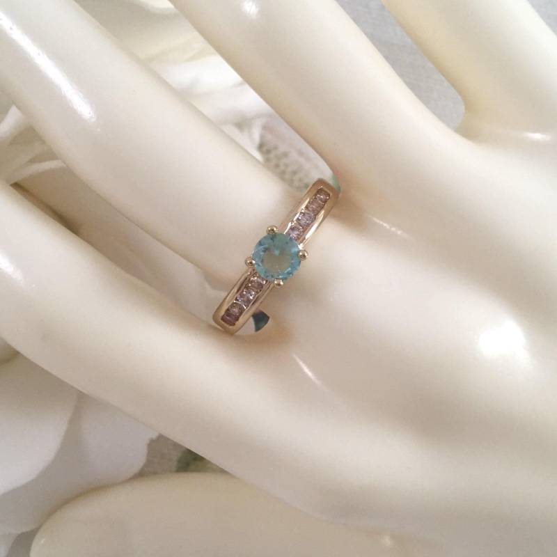 Antik Art Deco Vintage Schmuck Gelbgold Band Ring Aquamarin Weiße Saphire Kleid Small Größe L Hochzeit Braut von Roseworthysvintage