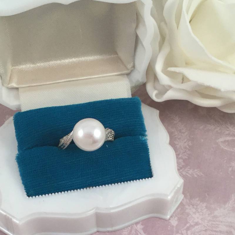 Vintage Schmuck Perle Und Diamanten Sterling Silber Ring Antike Art-Deco-Schmuck Mittlere Ringgröße 8 Oder Q Vintage Schmuck Perle Und Diamanten Sterling Silber Ring Antike Art-Deco-Schmuck Mittlere Ringgröße 8 Oder Q von Roseworthysvintage