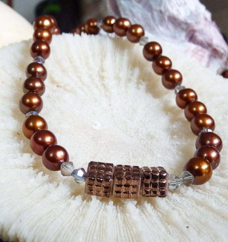 Schokolade Süßwasser Perlen Kristall Halskette Schokolade Süßwasser Perlen Kristall Halskette von RoseyTomorrows